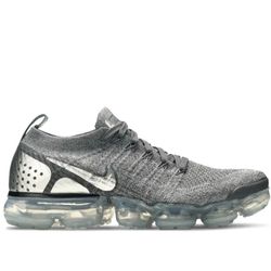 Nike Vapor Max Chrome  Grey
Used
Size 7.5