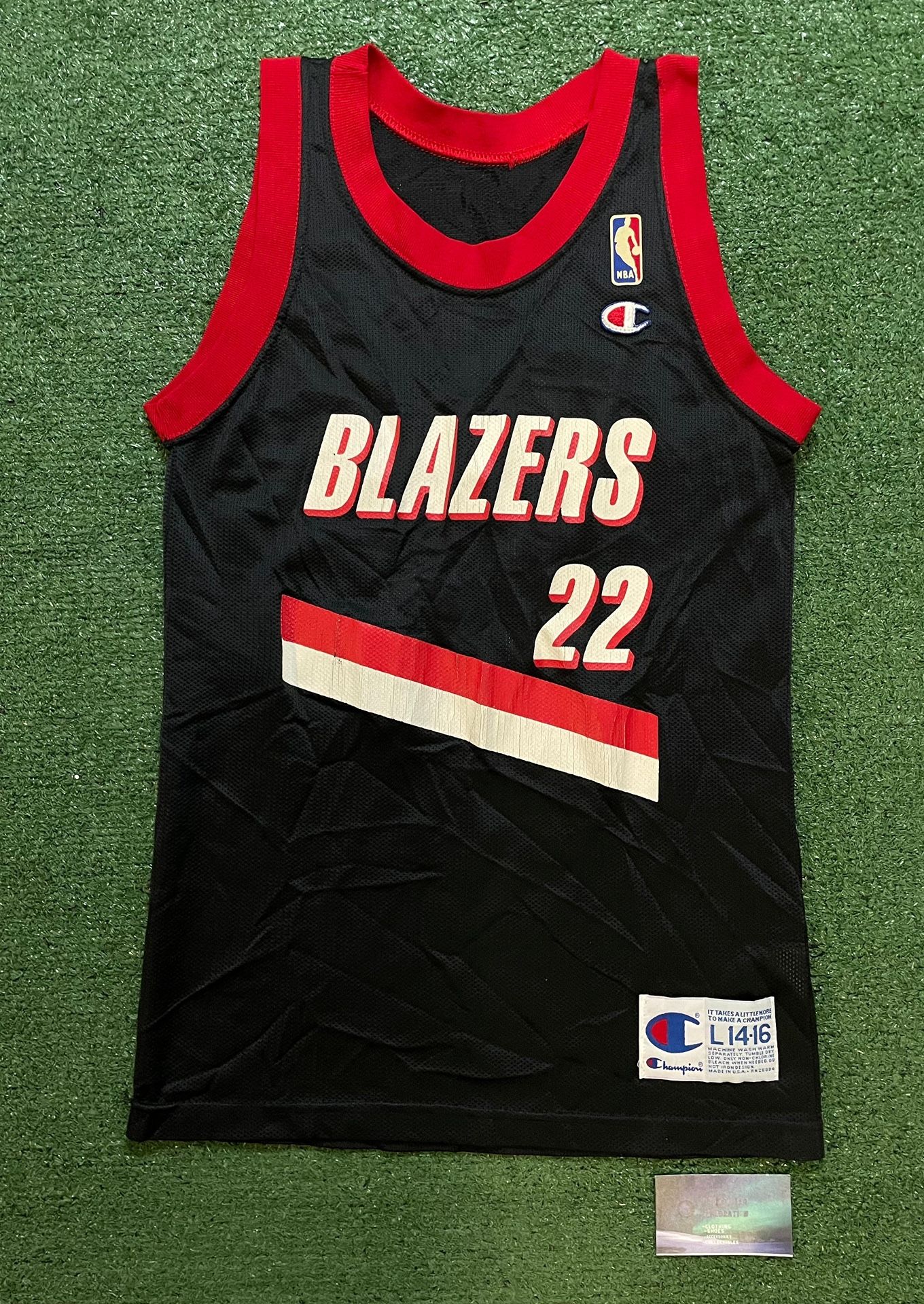 Vintage 1990s Portland trailblazer Clyde Dlexer 22 Jersey