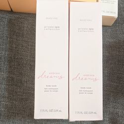 Mary Kay Embrace Dreams 