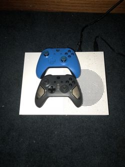 Xbox One S Great Condition Barely Used