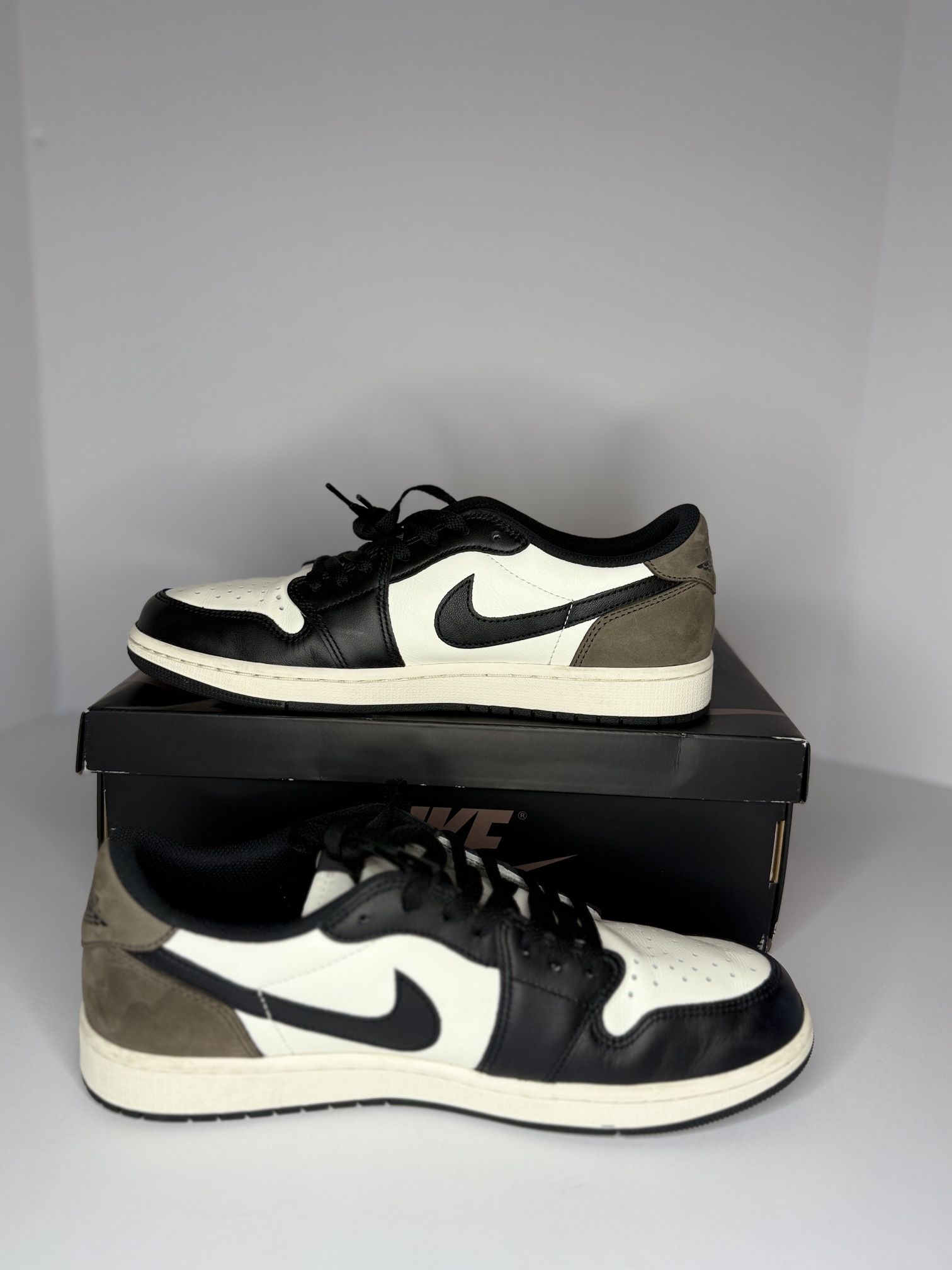 Jordan 1 Retro Low OG “Mocha” Size 10.5M – W/Box