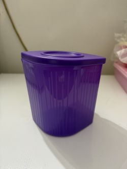 Tupperware 