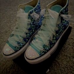 Pearls And Rhinestones Converse Chucks Sz 7