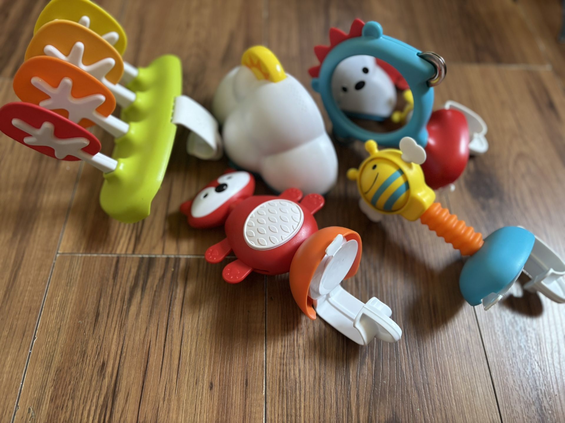 Skip Hop Explore & More Clip-On Toy Set