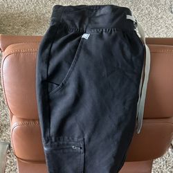 FIGS Yola Skinny Jogger Scrub Pants – Women’s Black (XS)