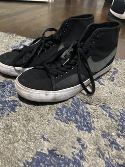  Size 10.5 Nike SB BLZR Court Mid 
