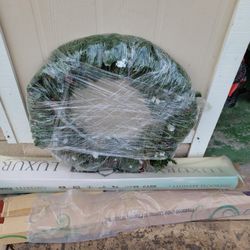 25in Christmas Wreath