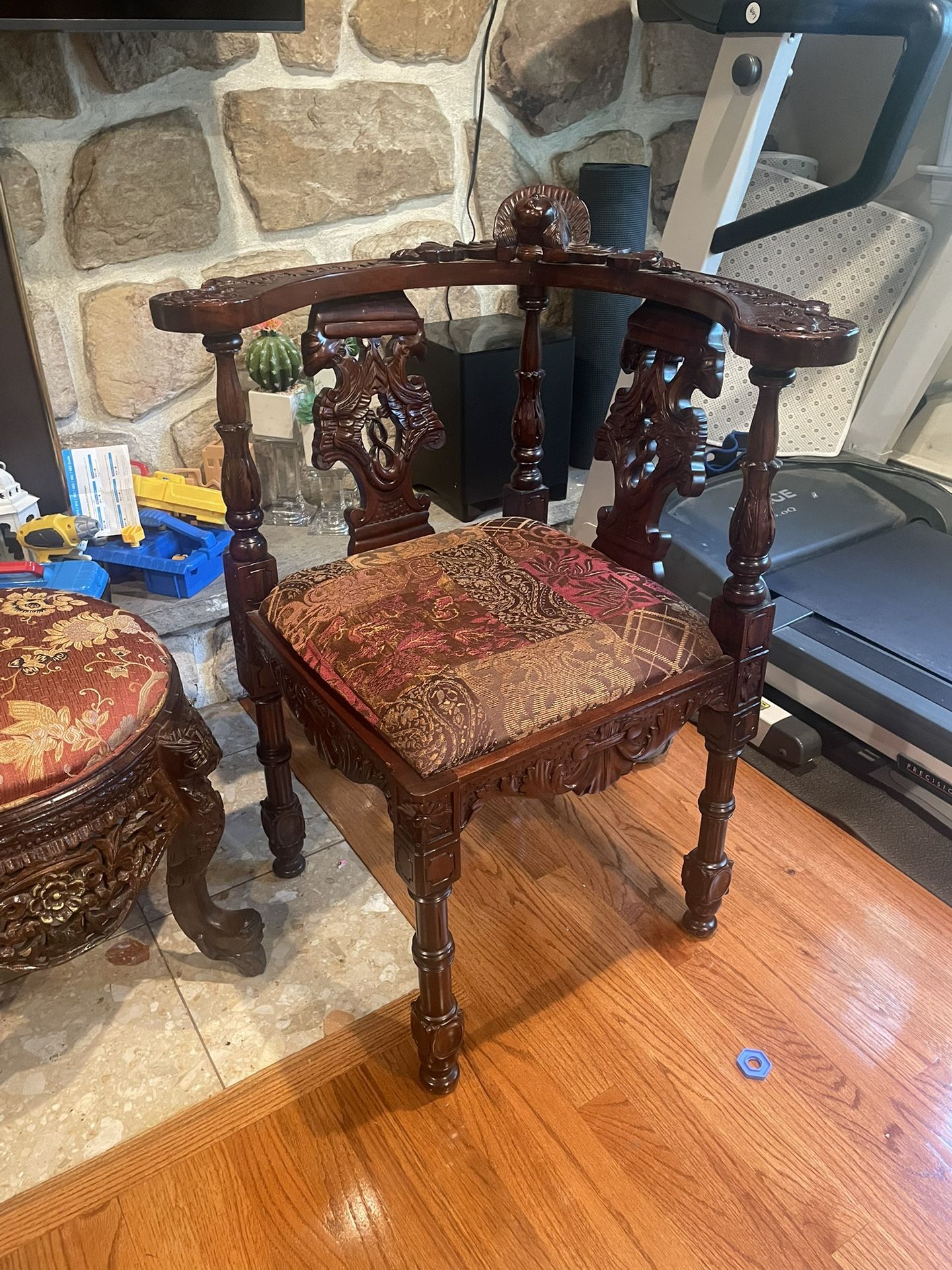 Oriental Corner Chair