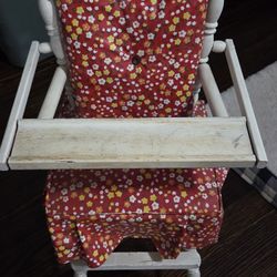 Vintage Baby Doll Highchair 