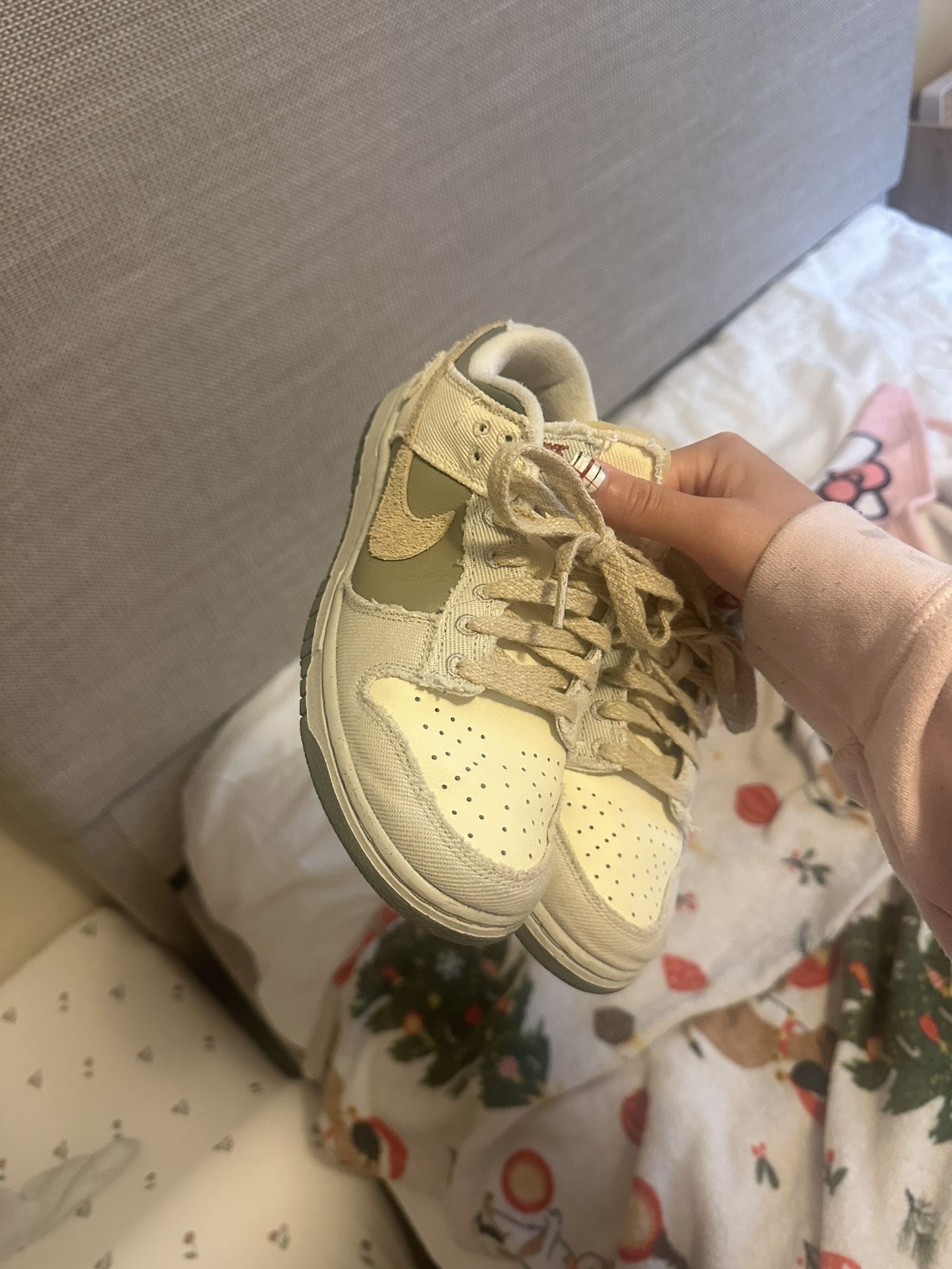 Nike Women’s Shoe Size 7