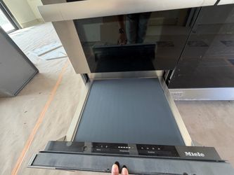 Miele 48” range hood