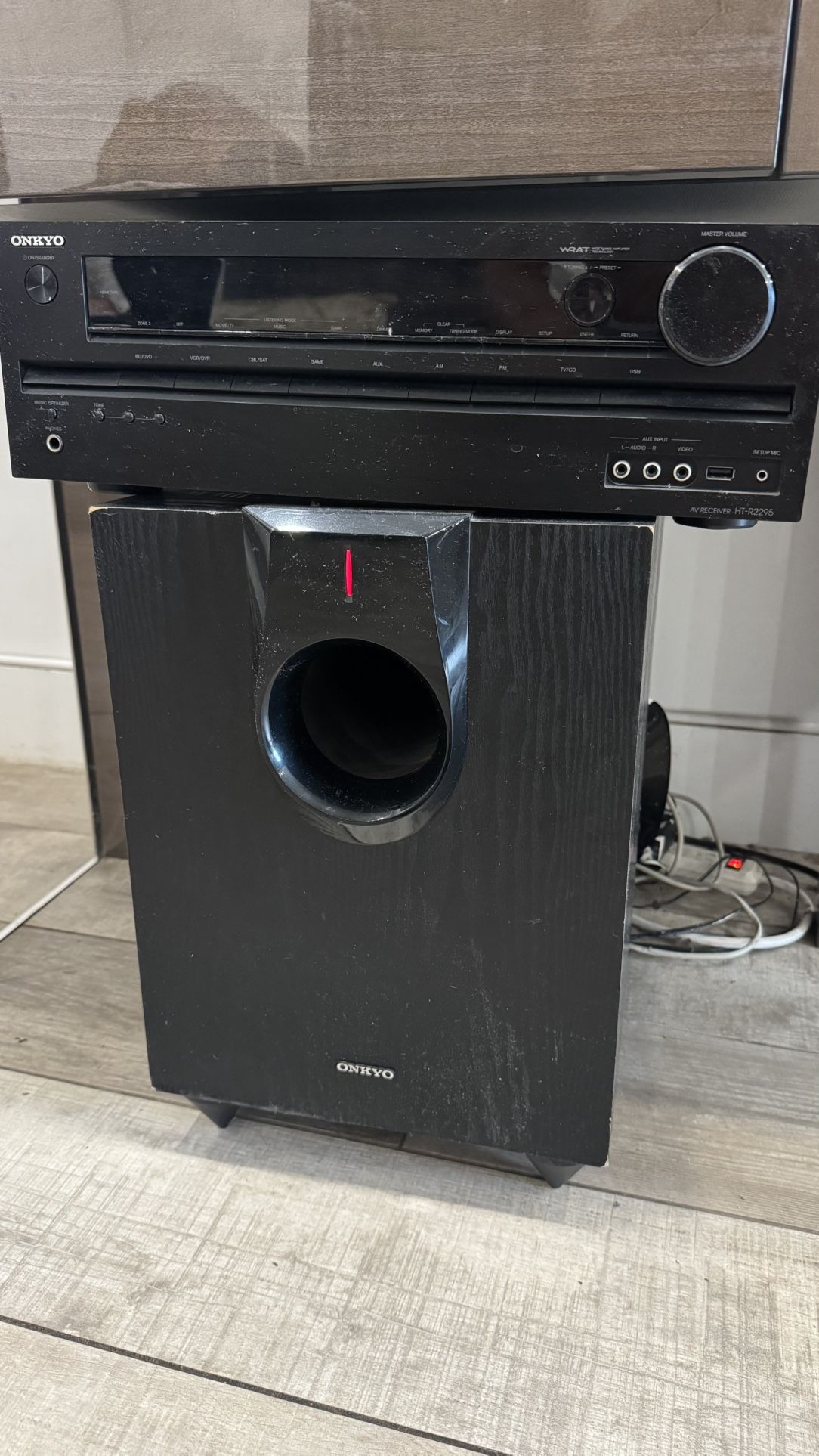 ONKYO HOME THEATER 5-1