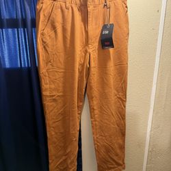 Men’s Levi Chino Pants 