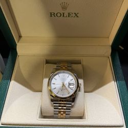 Rolex Datejust 36mm Two-Tone (116233) - Silver dial - Full Set
