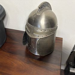 Night Helmet Ice Buckey