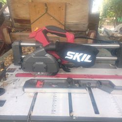 Skill Vinyl Floor Saw