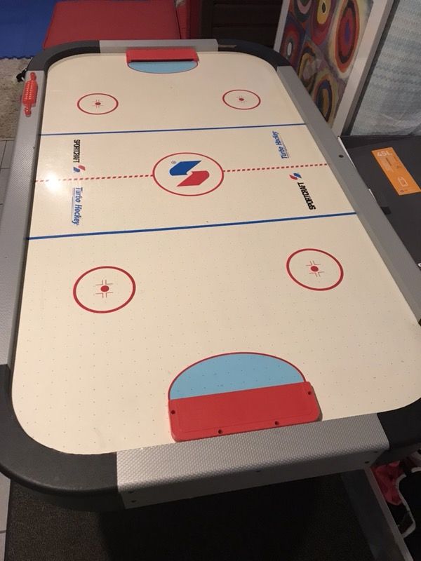 Air Hockey Table