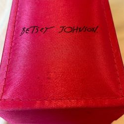 Women’s Betsy Johnson 