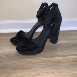 Simply Vera Vera Wang Heels Size 10