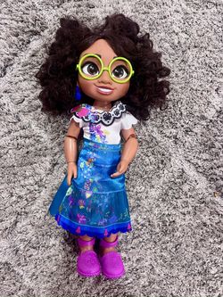 Disney ENCANTO- Mirabel Madrigal -14 Inch Doll