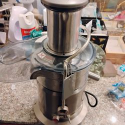Breville Fountain Elite 1000W Electric Juicer - 800JEXL