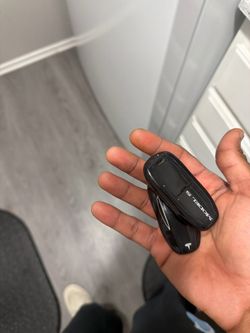 Tesla model s keys