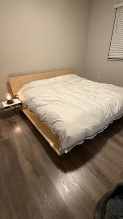 Floyd Bed Frame King size with adjustable head board and coffee table(power).