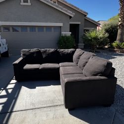 Grey Sectional Couch (FREE DELIVERY)