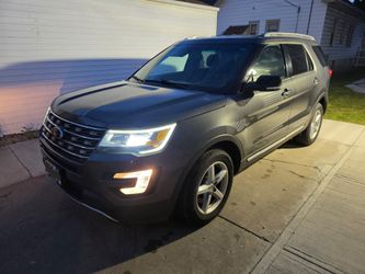 2016 Ford explorer xlt