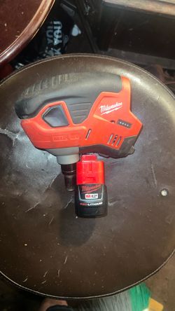 Palm Nailer W/1.5ah Battery