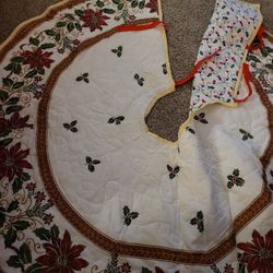 Christmas Tree Skirts 