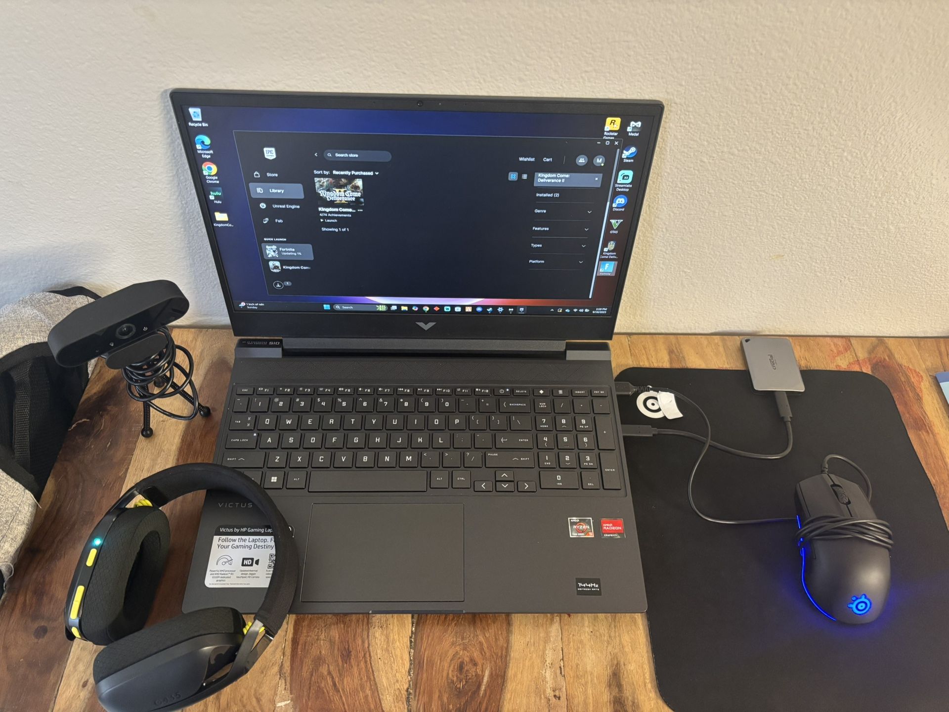 HP VICTUS 15 GAMING LAPTOP 