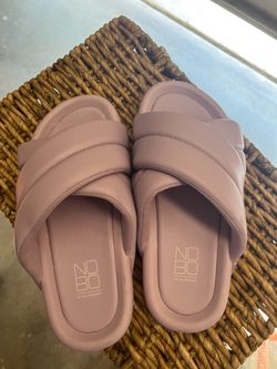 Slippers  size 7  $5