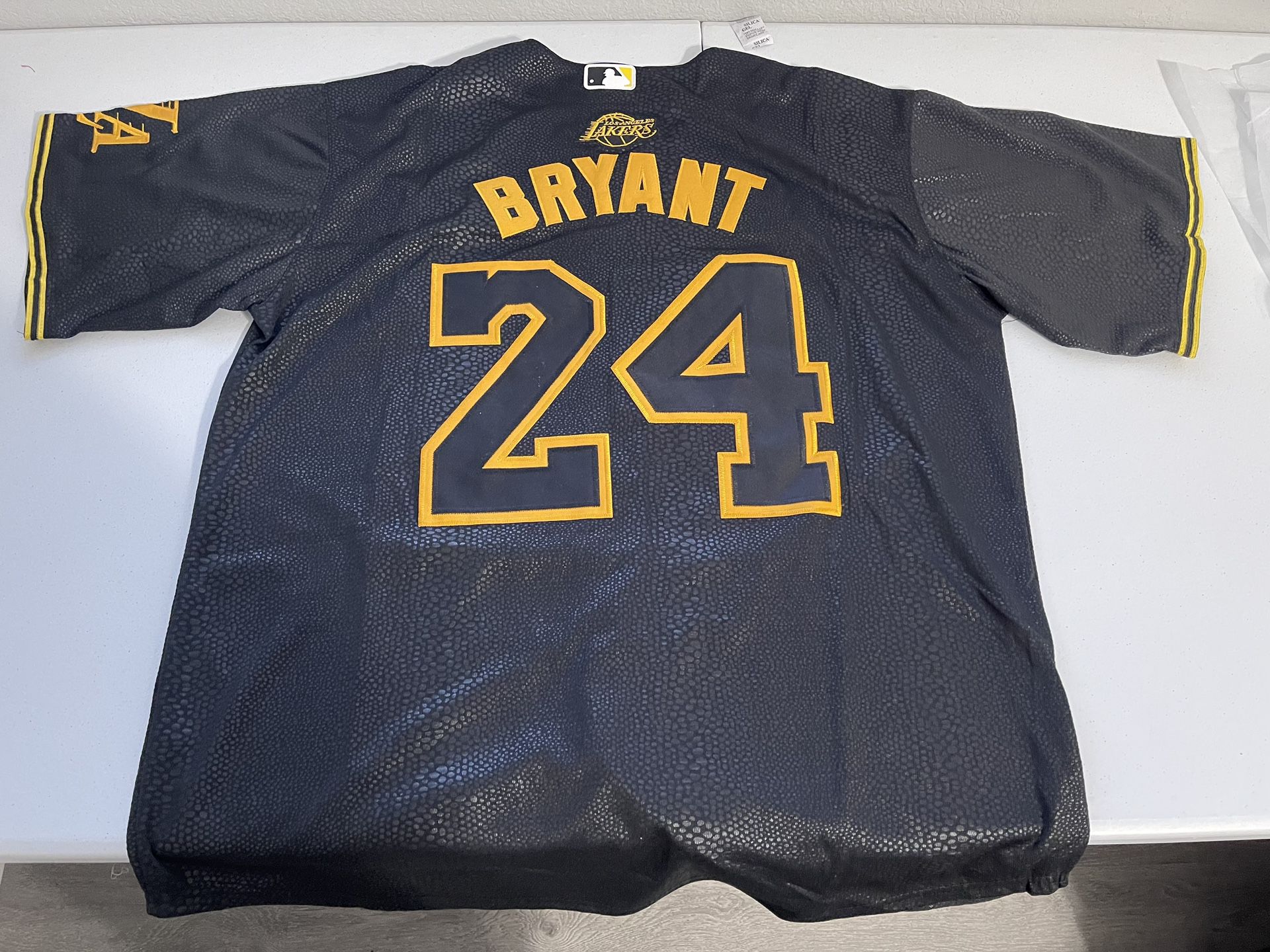 Kobe Bryant Dodgers Jersey for Sale in Los Angeles, CA - OfferUp