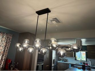 Modern 16-Light Sputnik Linear Chandelier – Like New – Includes $70+ in Bulbs – $200