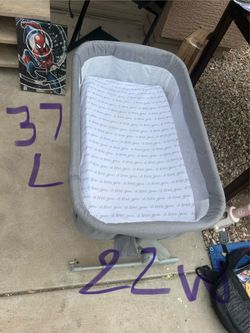 Baby bassinet $40