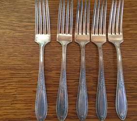 Vintage 1925, WM Rodgers and son 7.5” dinner forks