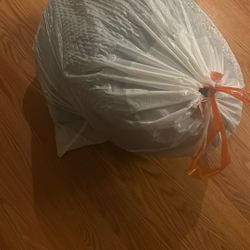 Bag Of Clothes (XL-L)