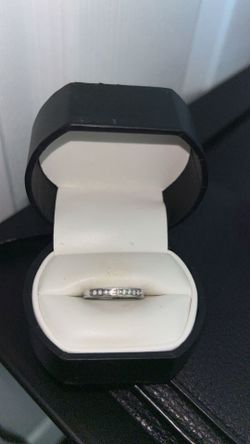 diamond ring band