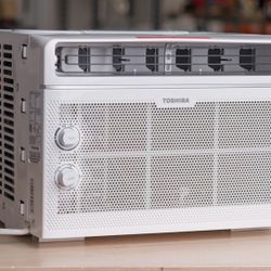 Toshiba 5,000 BTU Window AC