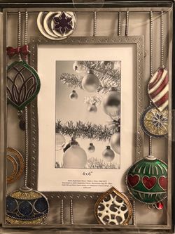 Metal picture frame