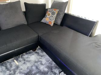 black sectional couch  