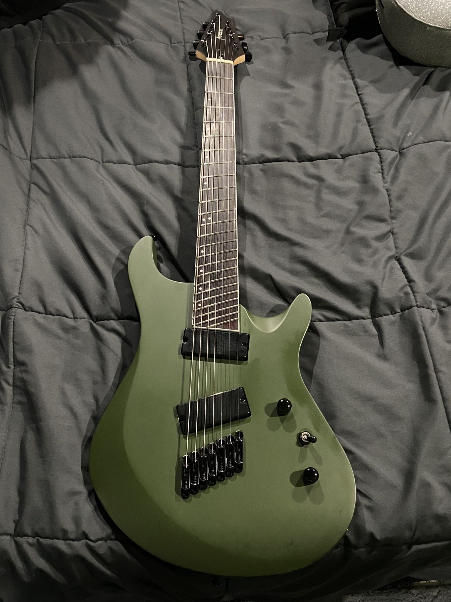 7 String Guitar