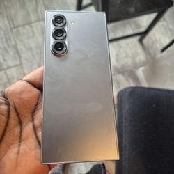 AT&T NETWORK FOLD 6 258GB 