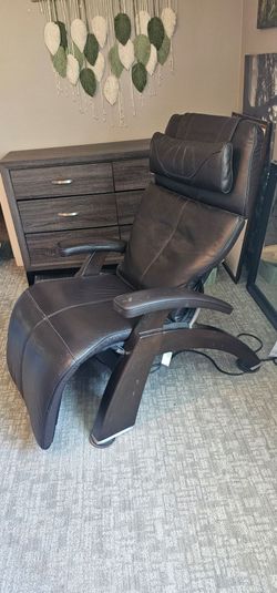Zero Gravity Chair