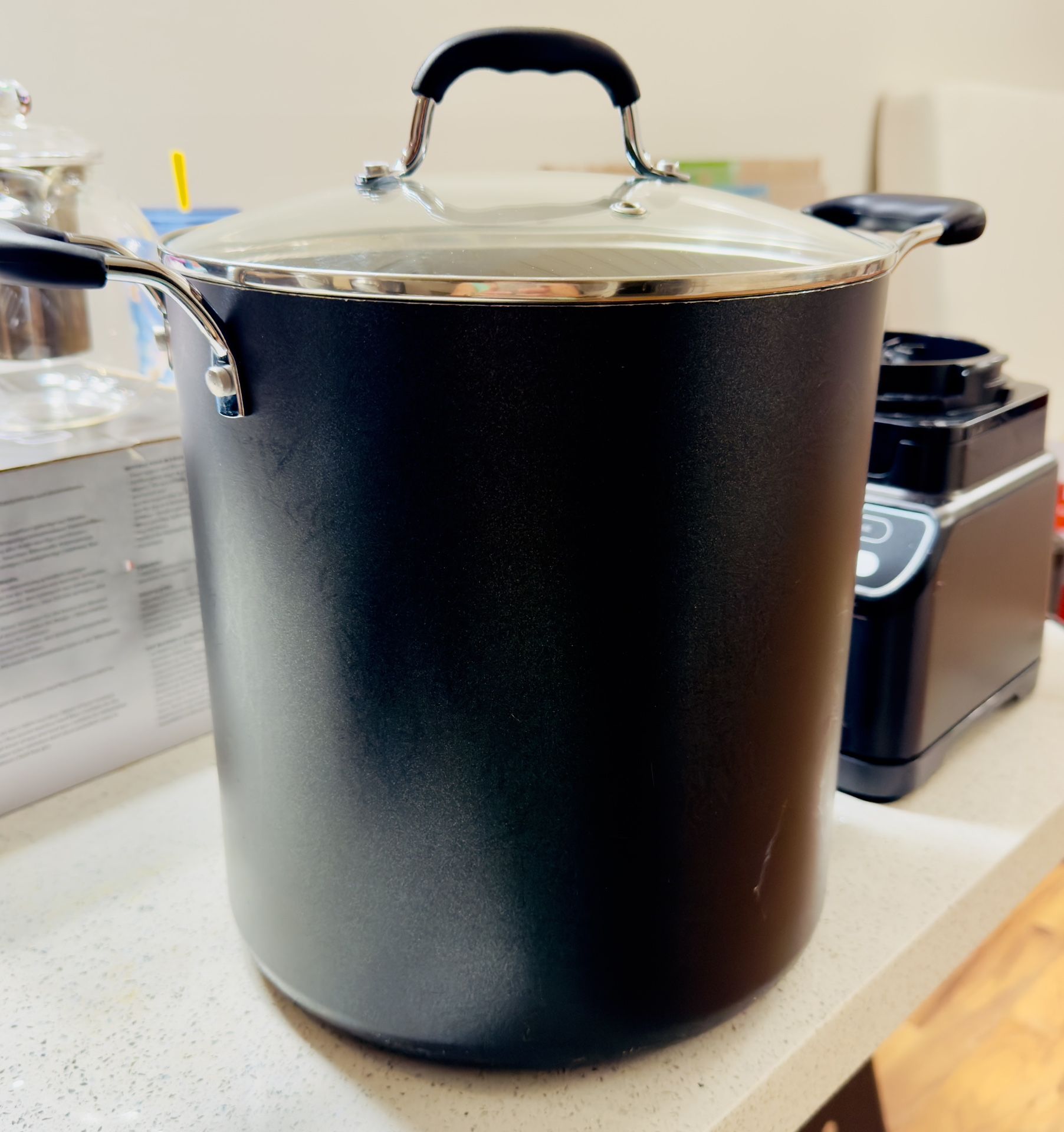 T-Fal Stockpot With Lid. Moving Sale!!!