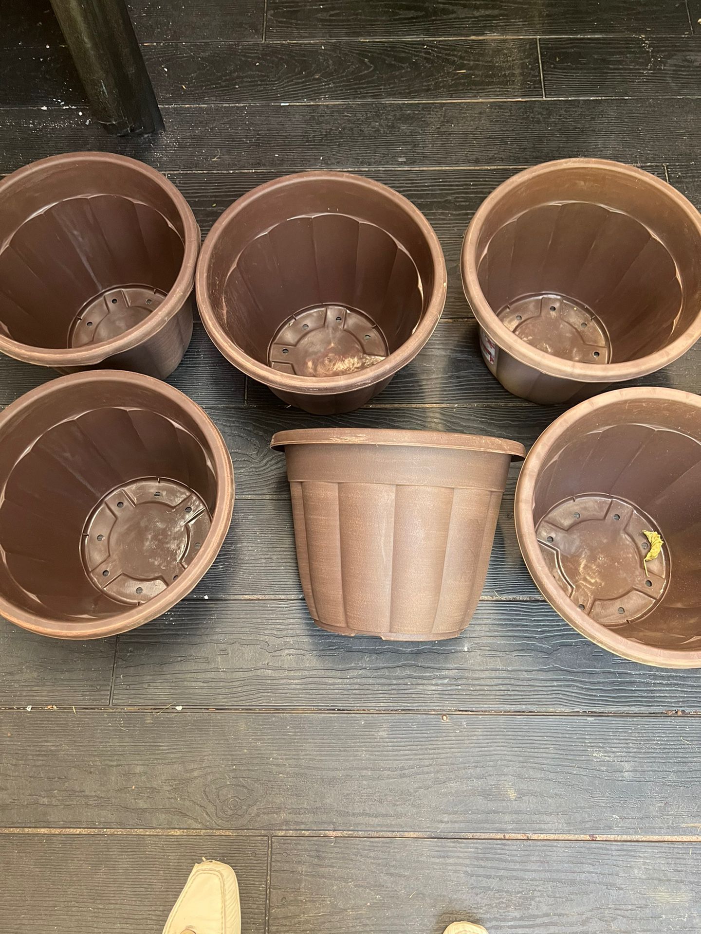 Set of 6 Brown Flower Pots