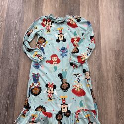 Size 8 - Kid’s Disney Nightgown