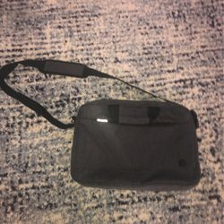 Laptop Carrier