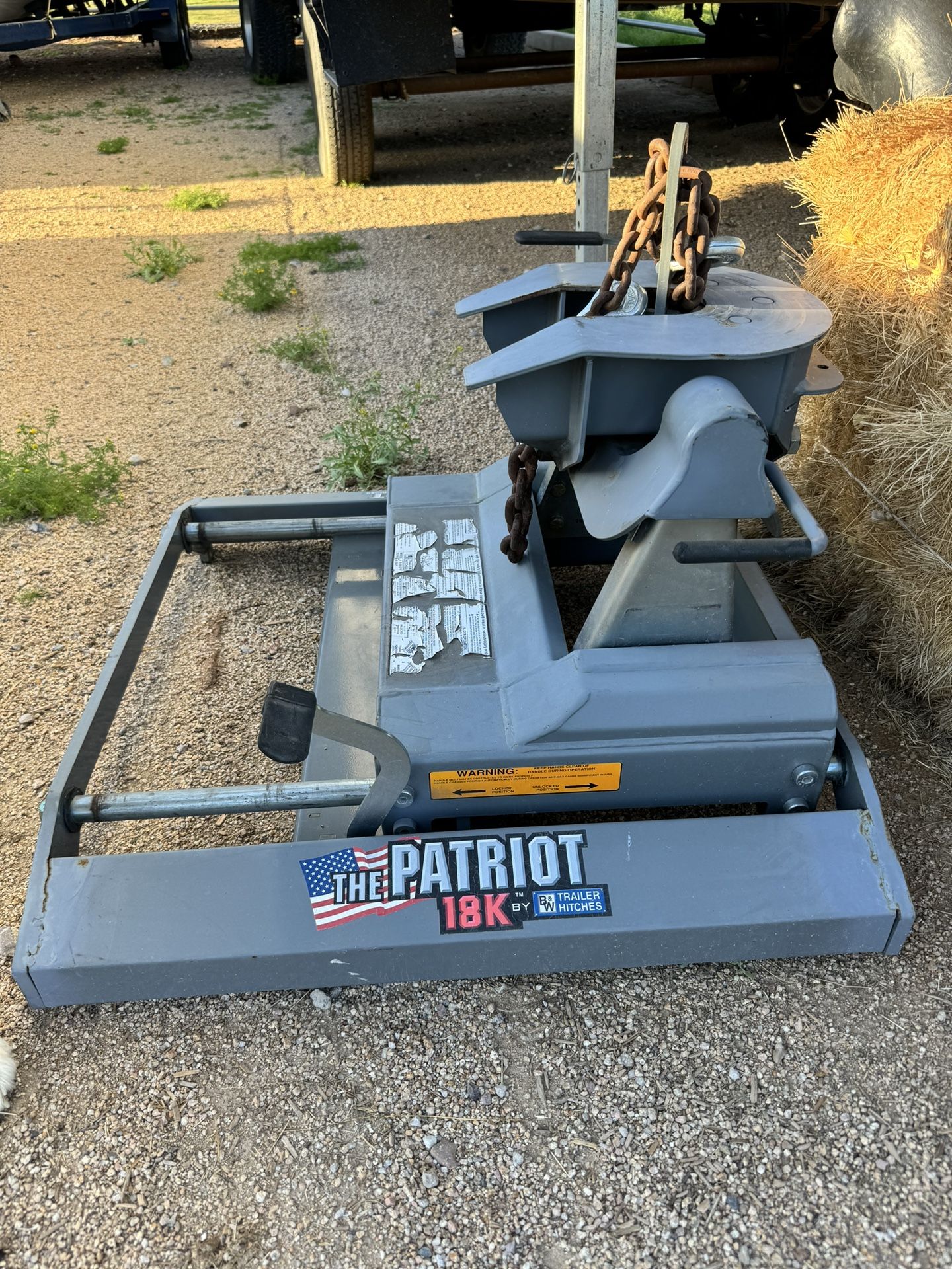 B&W 18k Fifth Wheel Hitch